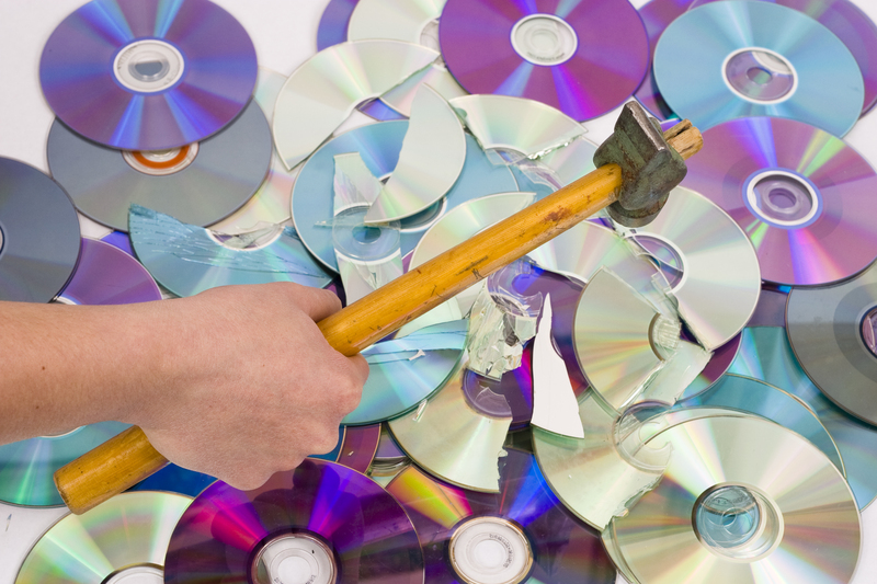 Redefine Recycling: Smarter Pathways for Smartphones